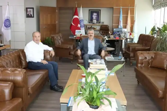 İŞKUR TEKİRDAĞ İL MÜDÜRÜNDEN REKTÖRÜMÜZE NEZAKET ZİYARETİ