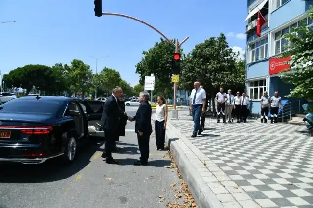 Vali Soytürk Tekirdağ Liman Bölge Başkanlığını Ziyaret Etti