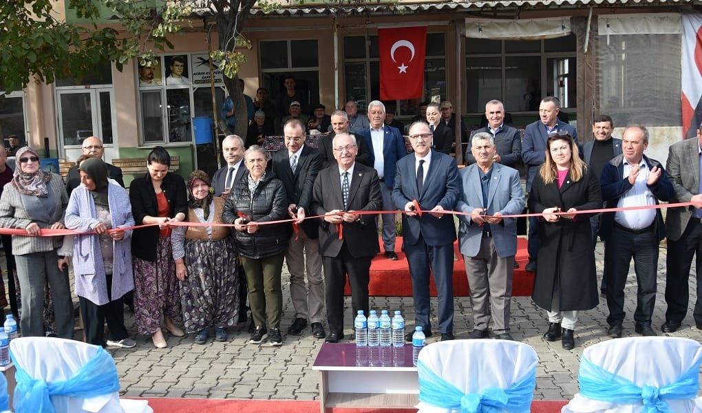 MALKARA İLÇESİNE BAĞLI HEMİT, YILANLI VE YAYLAGÖNE MAHALLELERİNİ BİRBİRİNE BAĞLAYAN YOL TÖRENLE HİZMETE AÇILDI