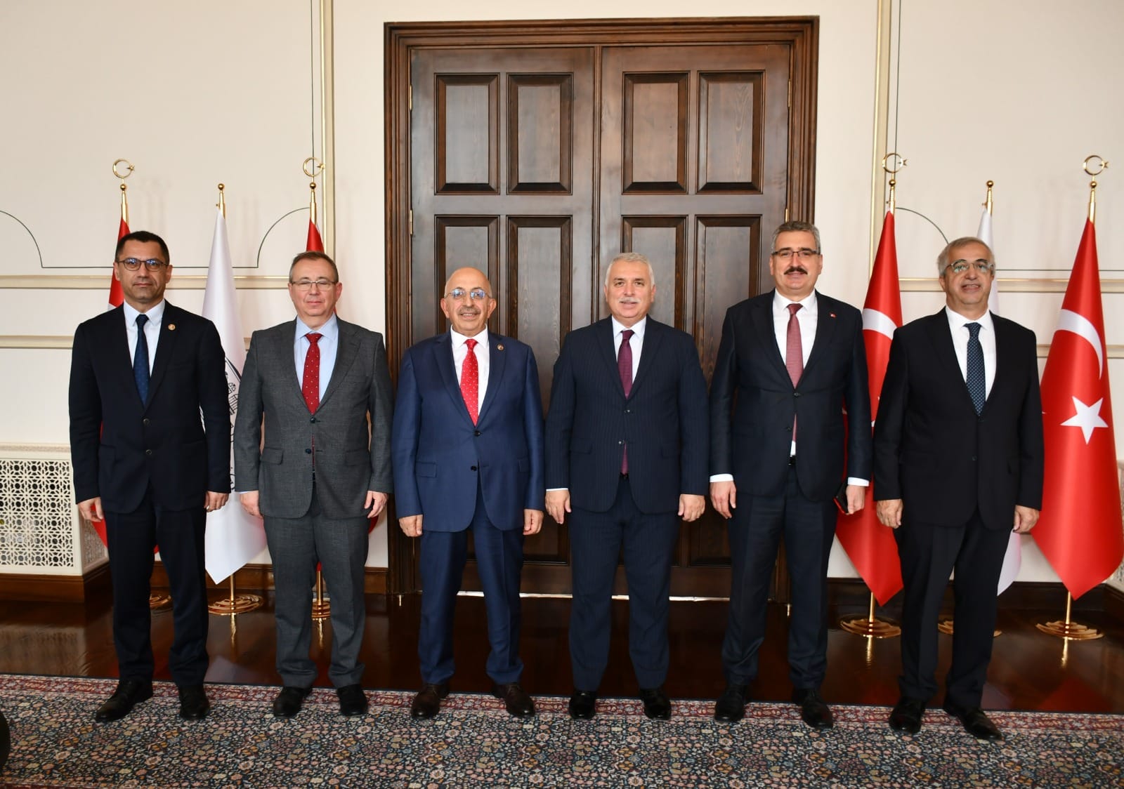 Trakya’daki Üniversitelerin Rektörleri Vali Aziz Yıldırım’ı Ziyaret Etti