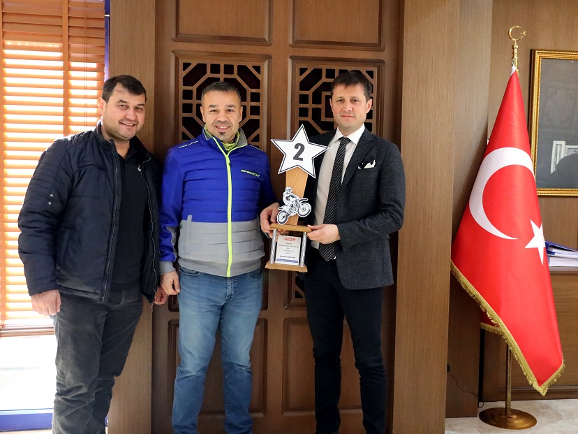 ENDURO SPORCUSU OKUYAN’DAN BAŞKAN AKAY’A ZİYARET