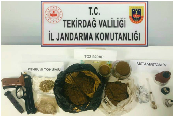 Adsız