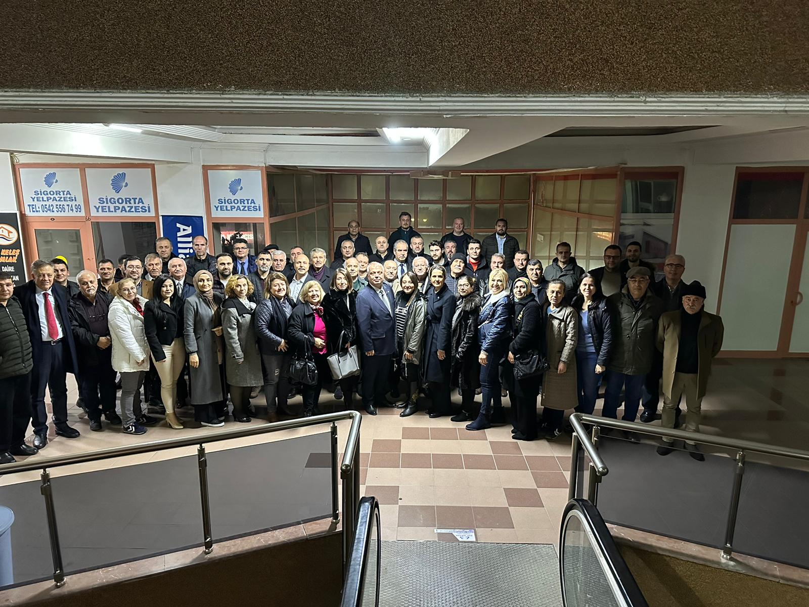 Çerkezköy iyi Parti delegeleri Metiner i adeta bağrına bastı..