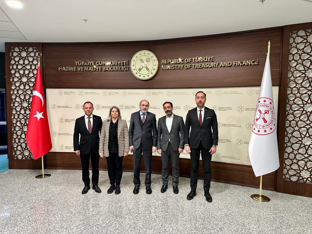 Baro Başkanı Bakan Yardımcısı Dr. Cengiz YAVİLİOĞLU ile görüşme gerçekleştirdi.