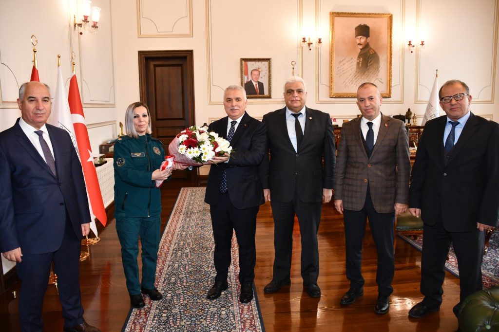 Dünya Gümrük Günü’nde Vali Aziz Yıldırım’a Ziyaret