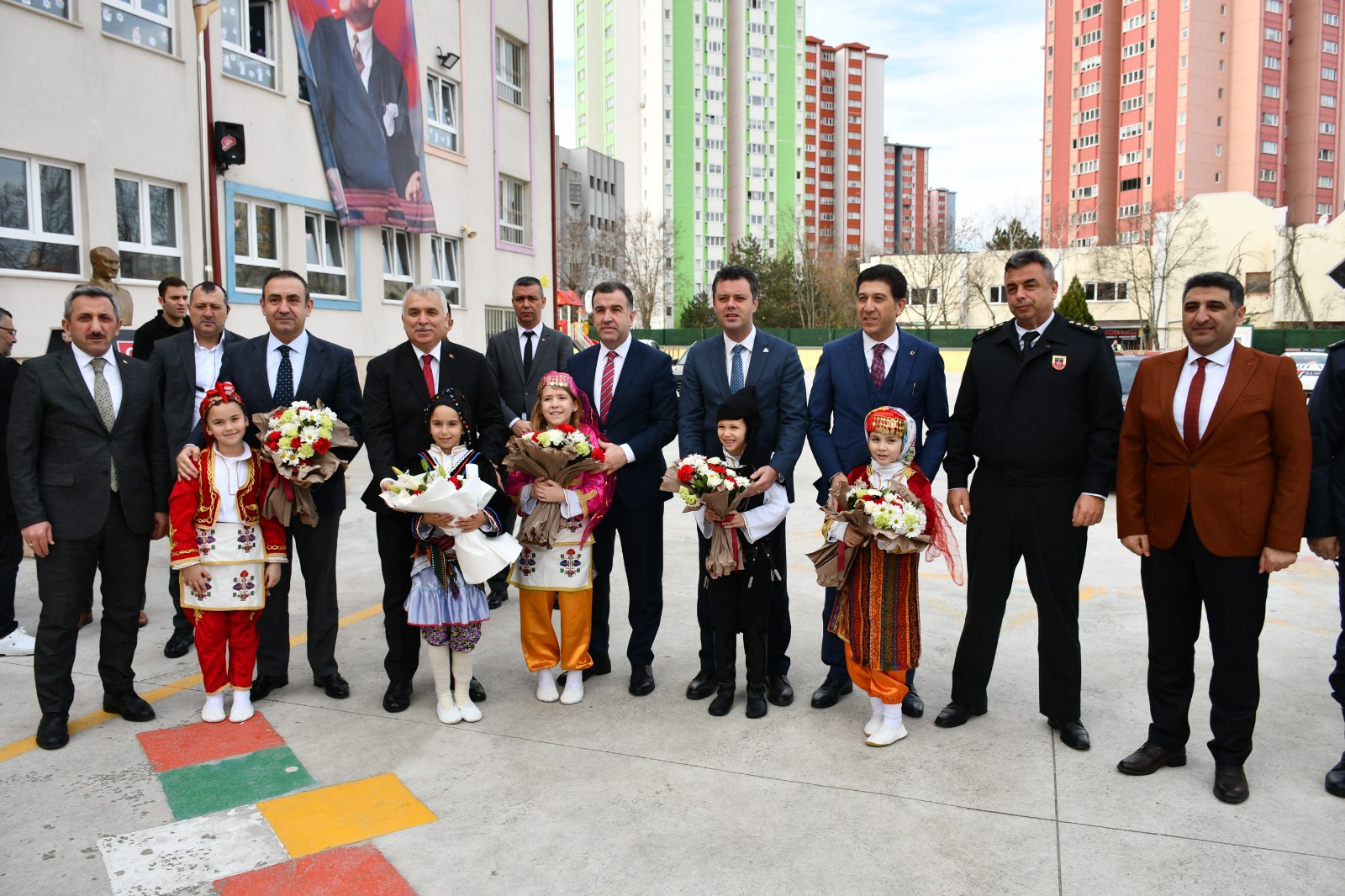 Vali Aziz Yıldırım Hayal Atölyesi’nin Açılışını Yaptı