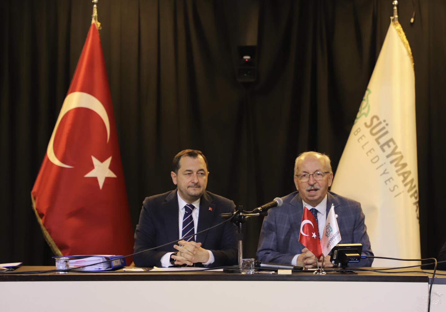 BAŞKAN ALBAYRAK İLÇE BELEDİYELERİNİN MECLİS TOPLANTILARINA KATILDI