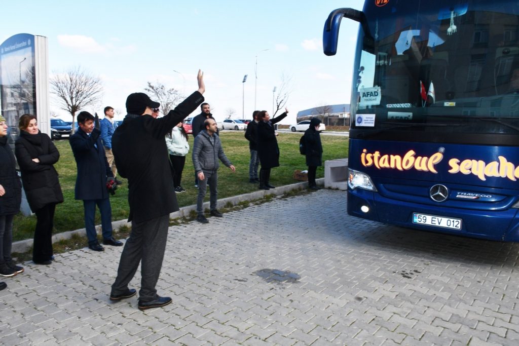 Tekirdağ Namık Kemal Üniversitesinin AFAD Gönüllüsü EkibiDeprem Bölgesine Yola Çıktı