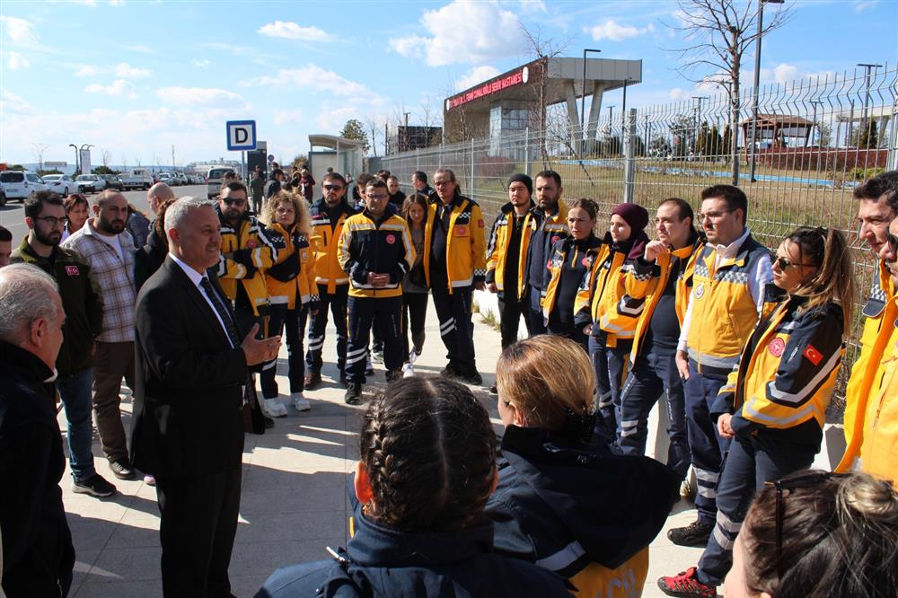 24 saat esasına göre hizmet vermeye devam etmektedir.