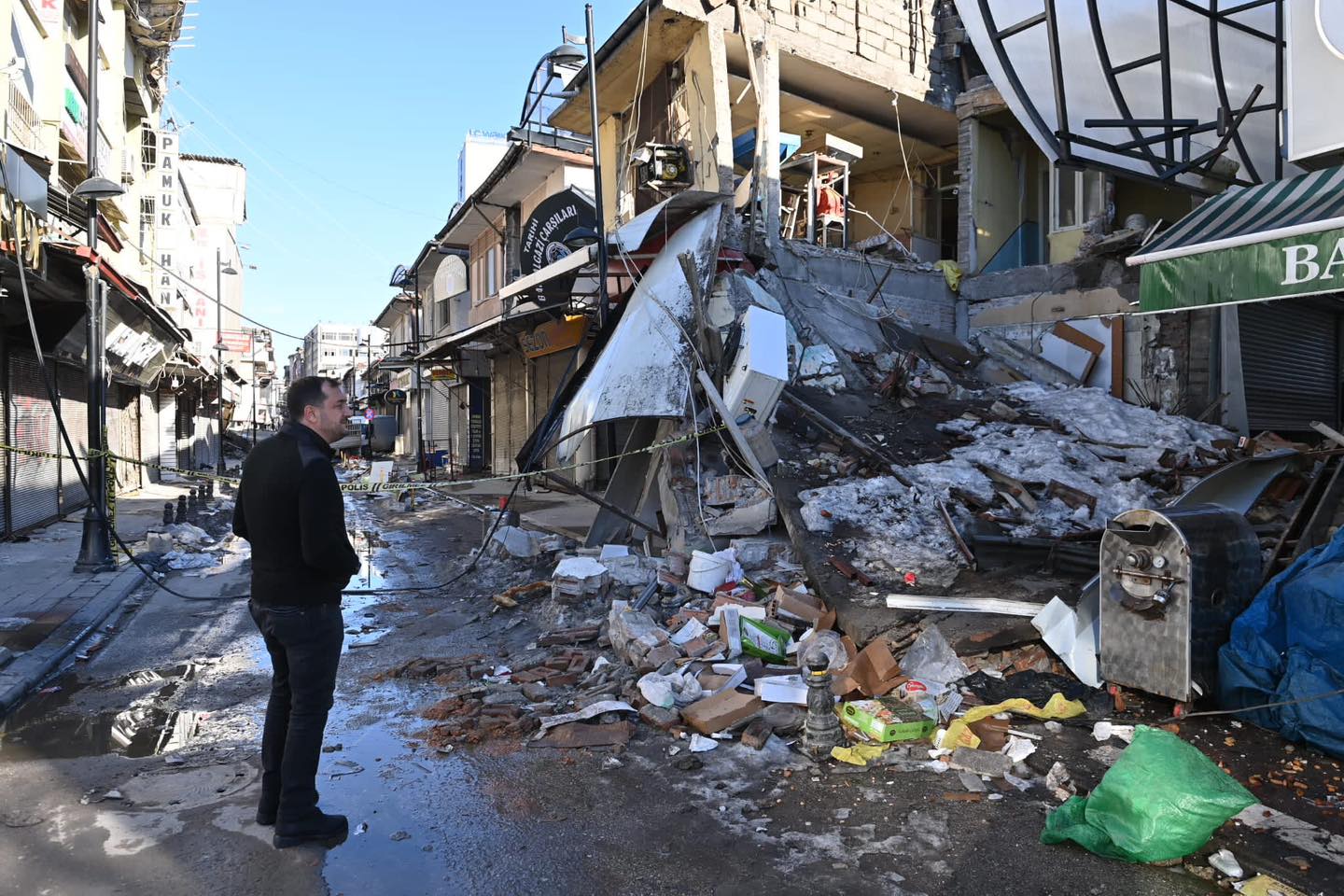 Başkan Yüksel depremden etkilenen Malatya’da temaslarda bulundu