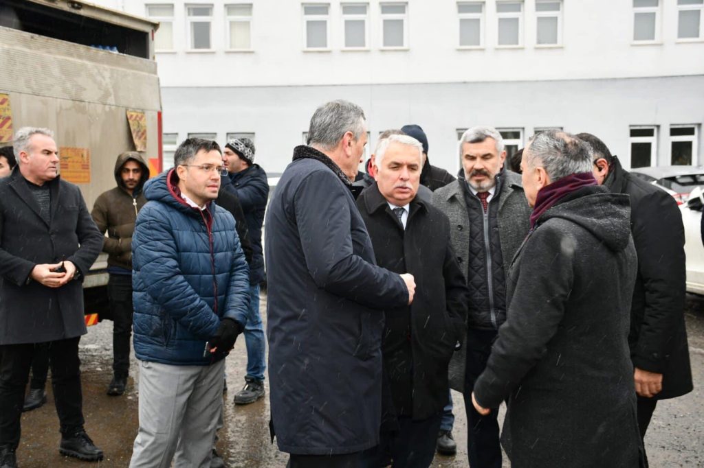 Vali Aziz Yıldırım Ergene İlçemizdeki Yardım Çalışmalarını Yerinde İnceledi