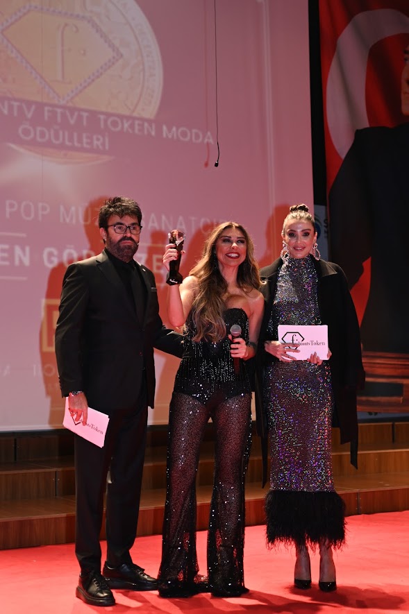 FashionTV & Fashion TV Token 11.  Moda Ödülleri Sahiplerini Buldu