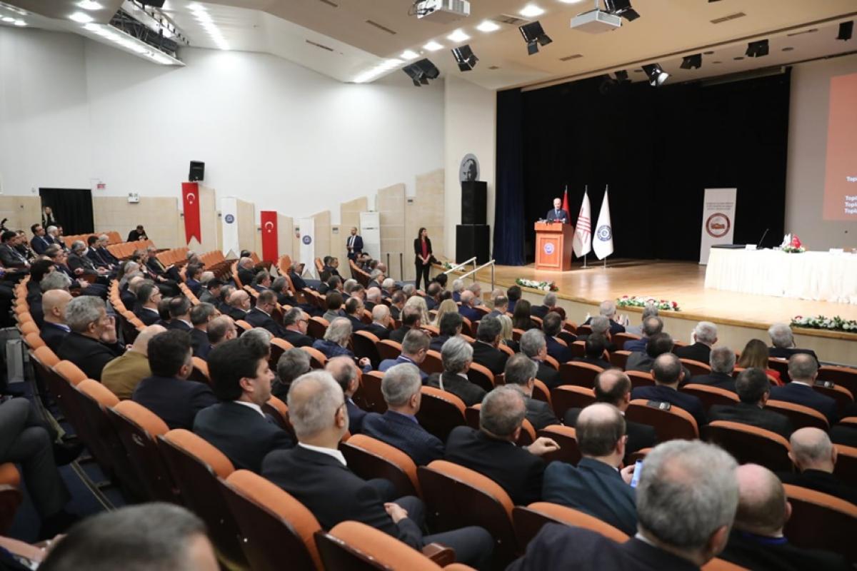 Prof. Dr. Mümin ŞAHİN ve Üniversitemiz ÜAK Temsilcisi Prof. Dr. Celalettin VATANDAŞ, İzmir’de Üniversitelerarası Kurul Toplantısına Katıldı