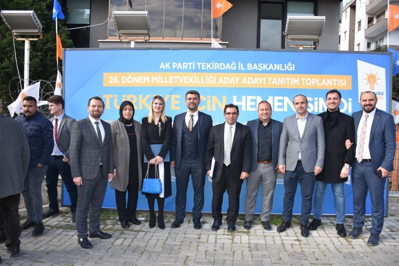 AK Parti Aday Adaylarını Tanıttı
