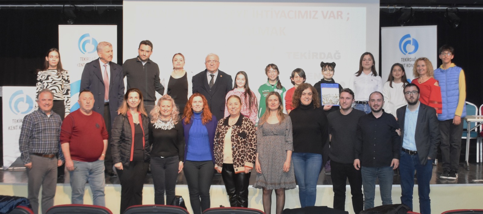 DÜNYAYI VERELİM ÇOCUKLARA;