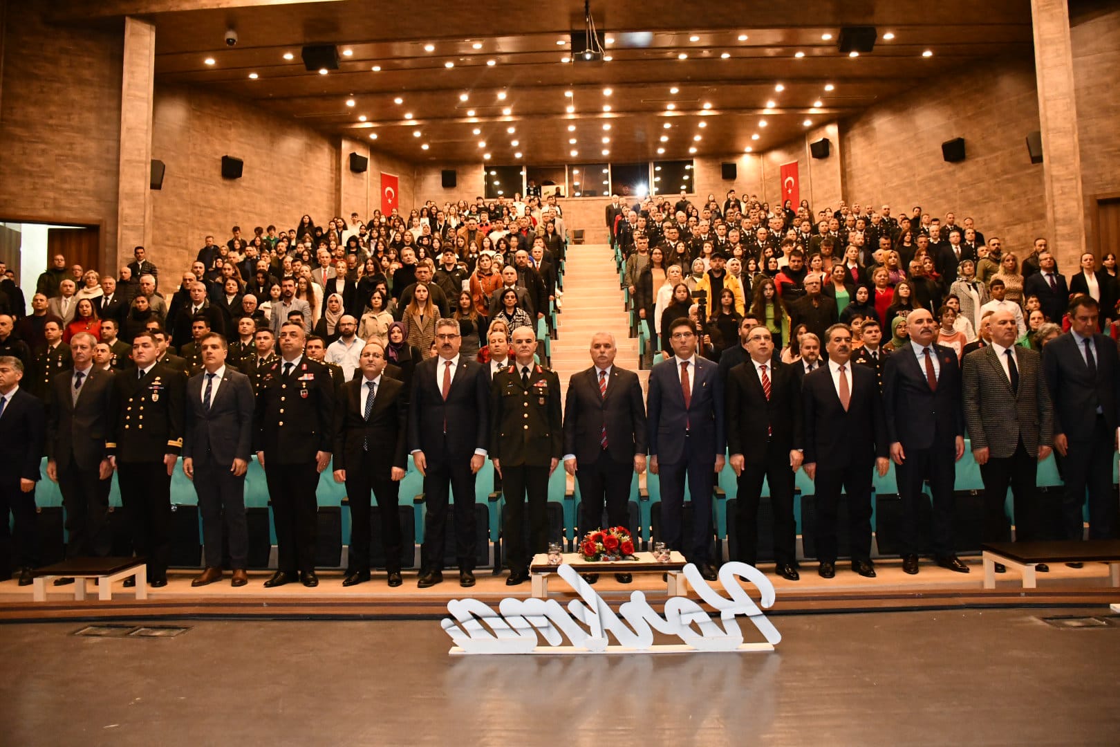 İstiklal Marşı’nın Kabulünün 102. Yıldönümü ve Mehmet Akif Ersoy’u Anma Programı Düzenlendi