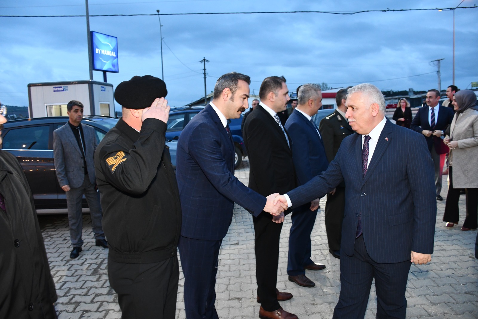 Vali Aziz Yıldırım ve Eşi Güllühan Yıldırım Malkara İlçemizde Şehit Aileleri, Gaziler, Gazi Aileleri ve Depremzedeler İle Birlikte İftar Yaptı