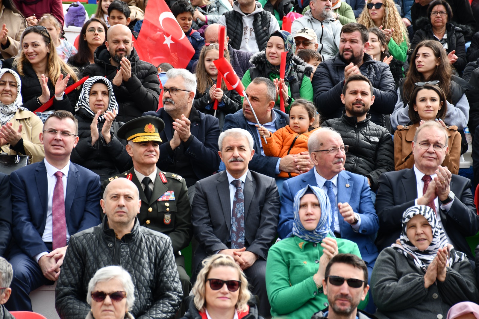 23 Nisan Ulusal Egemenlik ve Çocuk Bayramı Coşkuyla Kutlandı