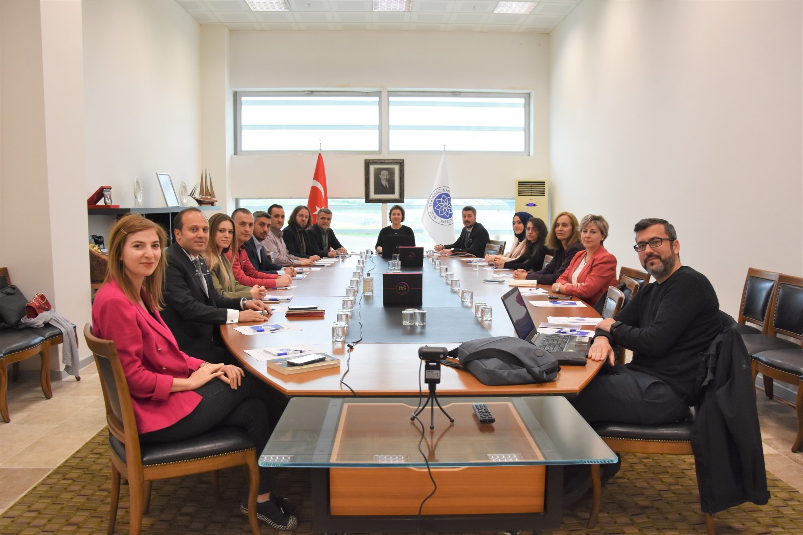 Tekirdağ NKÜ İİBF Siyaset Bilimi ve Kamu Yönetimi Bölümü Genişletilmiş Kurul Toplantısı, İç ve Dış Paydaşların Yüksek Katılımıyla Öğrencilere Fayda Getirecek Şekilde Tamamlandı