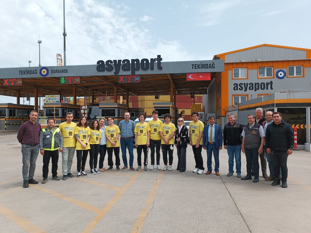 Asyaport Sponsor Oldu, Fen Lisesi Robot Takımı Amerika’da Türkiye’yi Temsil Etti