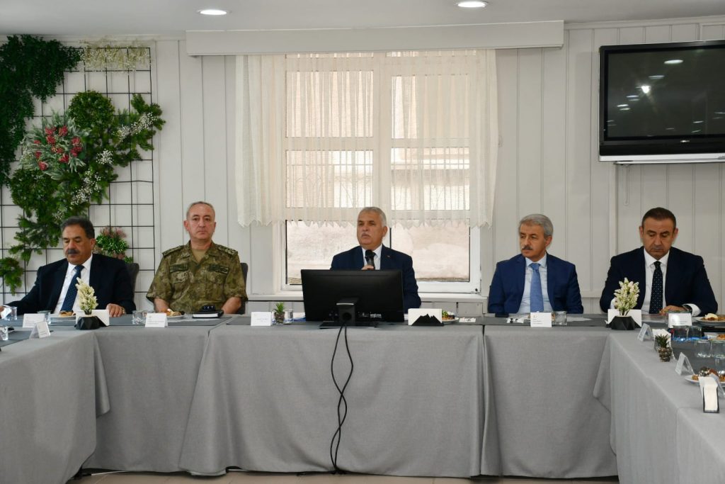 Seçim Güvenliği Toplantısı Vali Aziz Yıldırım Başkanlığında Yapıldı