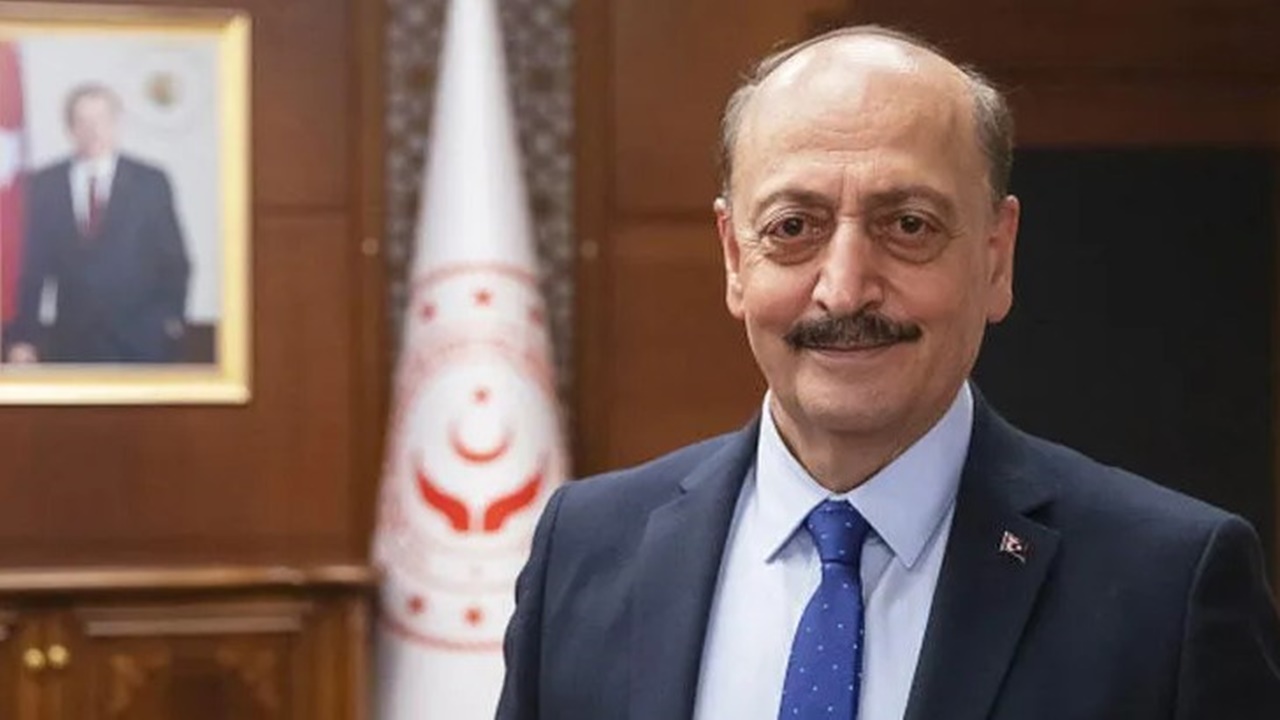 SEÇİME SAATLAR KALA AÇIKLANDI