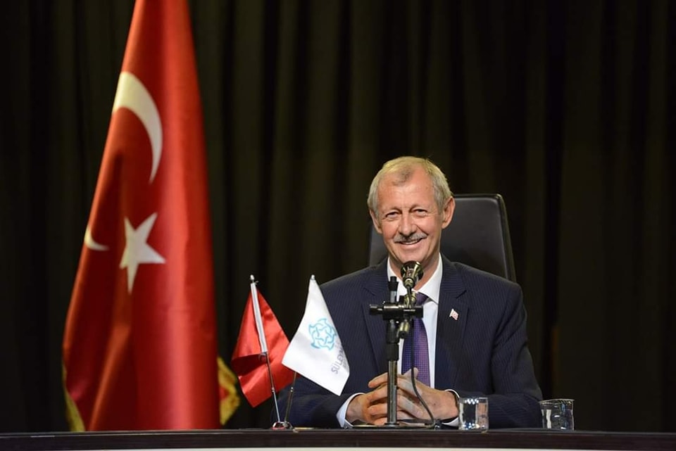 BAŞKAN HÜSEYİN UZUNLAR İLK AÇIKLAMASINI YAPTI