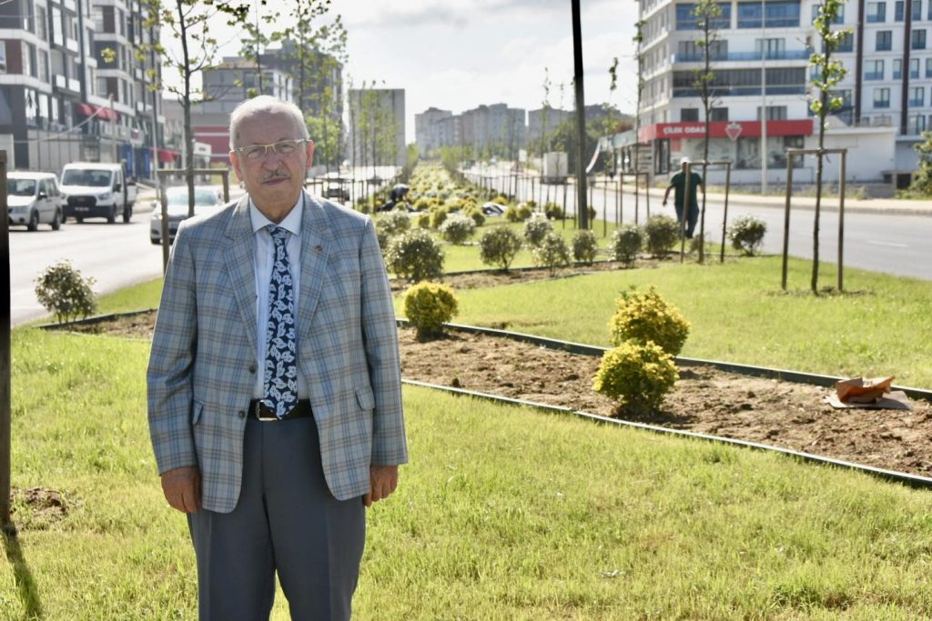 ÇERKEZKÖY İLÇESİ BAĞLIK VİYADÜĞÜ VE CENGİZ TOPEL CADDESİ’NDE SON DOKUNUŞLAR YAPILIYOR