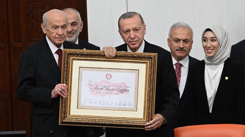 Türkiye Yüzyılı’nın ilk günü: Erdoğan TBMM’de yemin etti