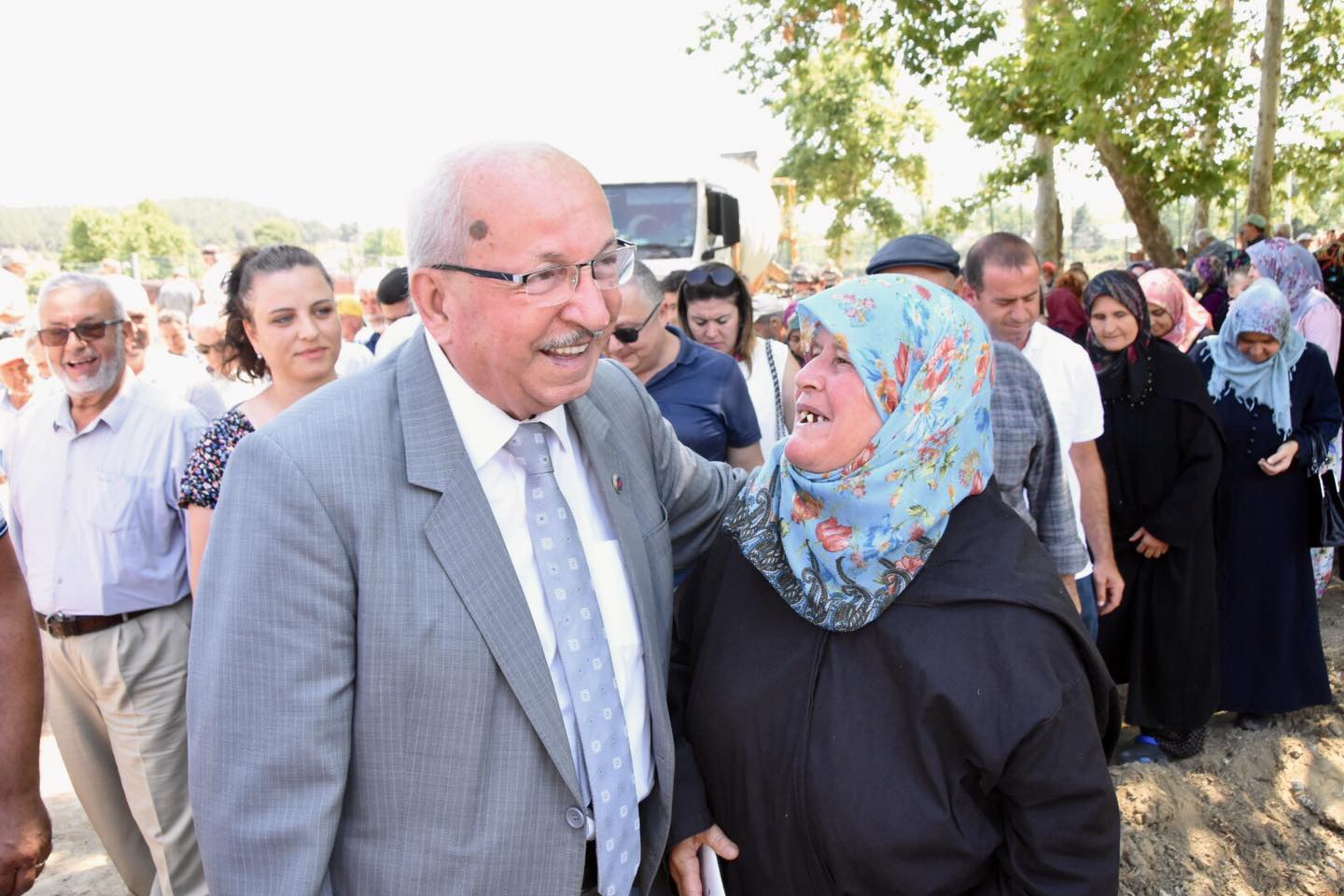 SAĞLAMTAŞ DÜĞÜN SALONU TEMEL ATMA TÖRENİ GÖRKEMLİ BİR TÖRENLE GERÇEKLEŞTİ