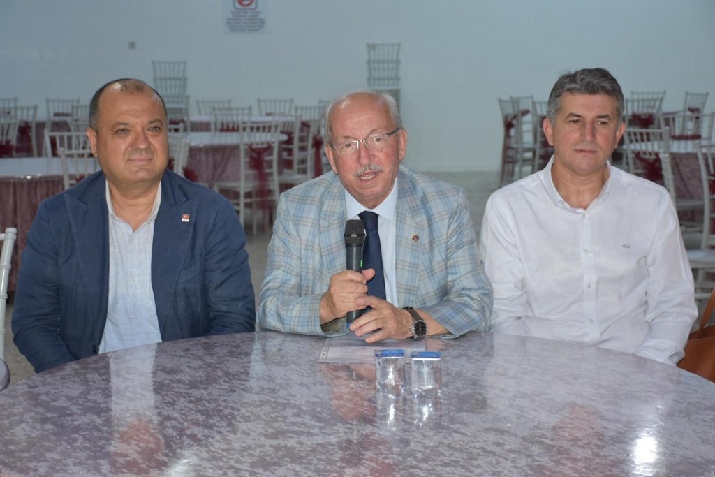TEKİRDAĞ BÜYÜKŞEHİR BELEDİYESİ BİR SOSYAL BELEDİYECİLİK HİZMETİNE DAHA İMZA ATARAK HAK SAHİPLERİNE TAPU DAĞITTI