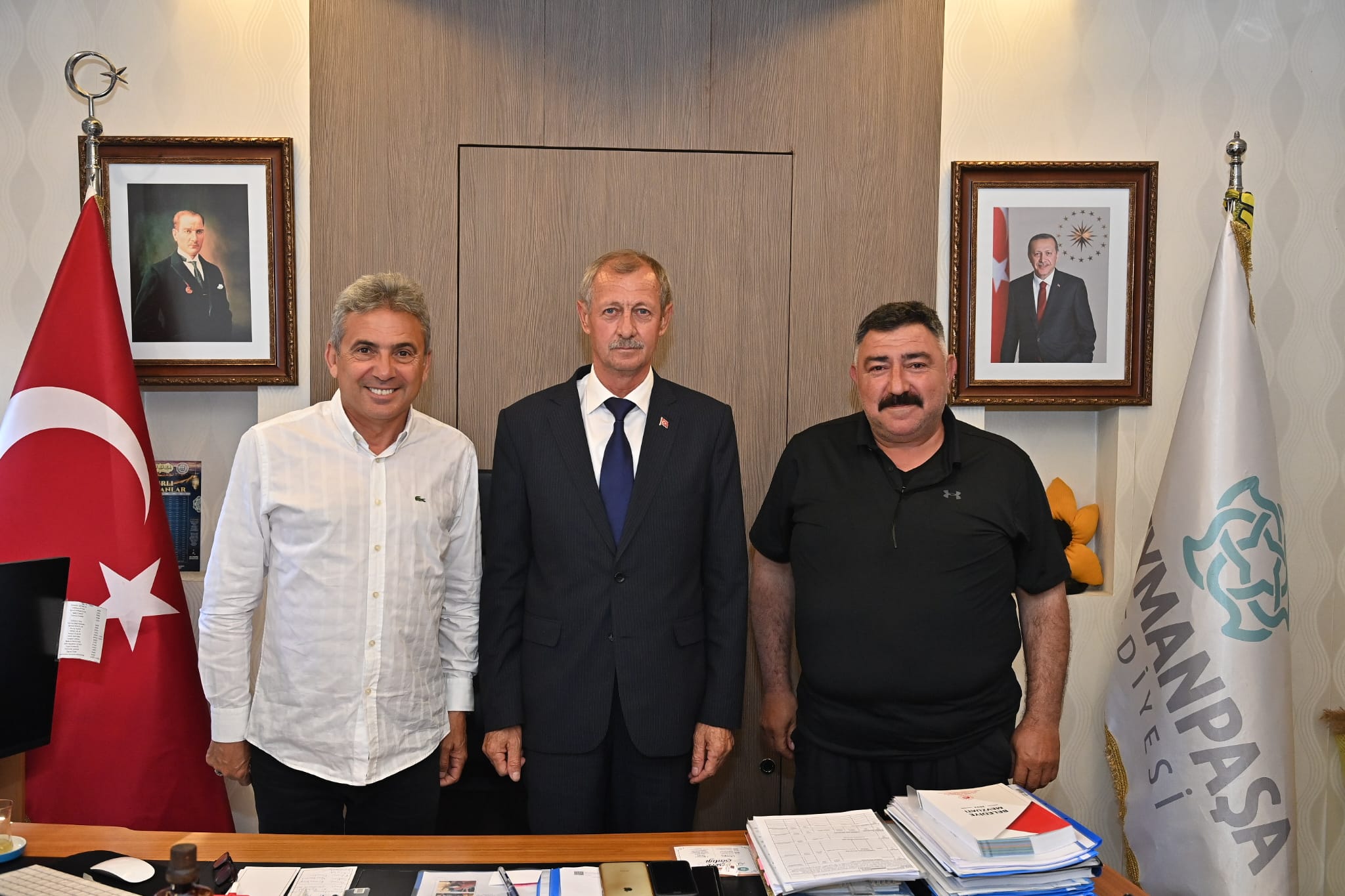 Başkan Uzunlar tebrik ziyaretlerini kabul etti