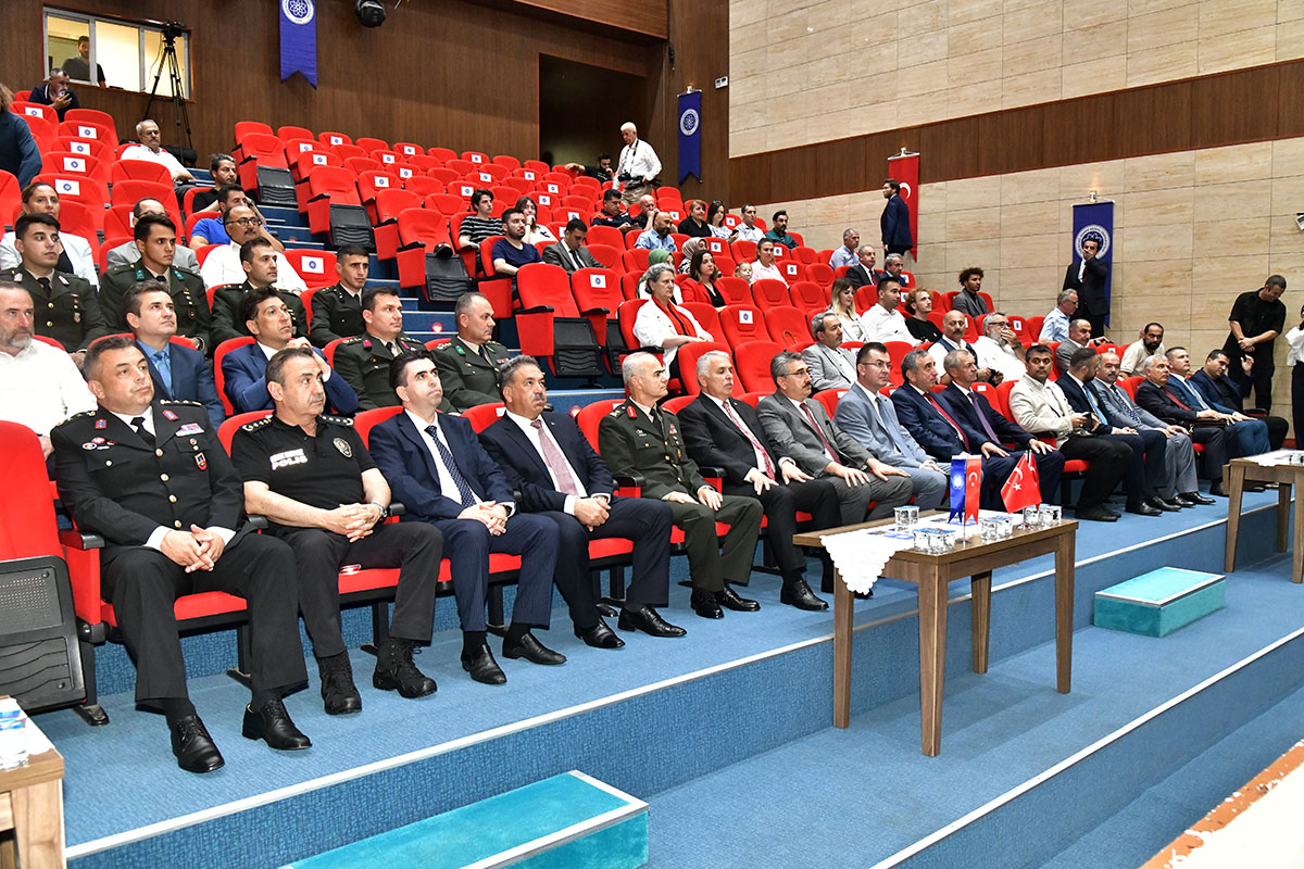 15 Temmuz Demokrasi ve Milli Birlik Günü Münasebetiyle Konferans Düzenlendi