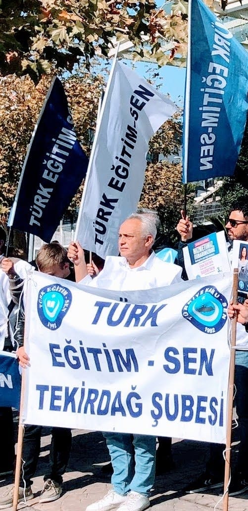 Öğretmene Rotasyon? Attığınız Taş Ürküttüğünüz Kurbağaya Değmez!