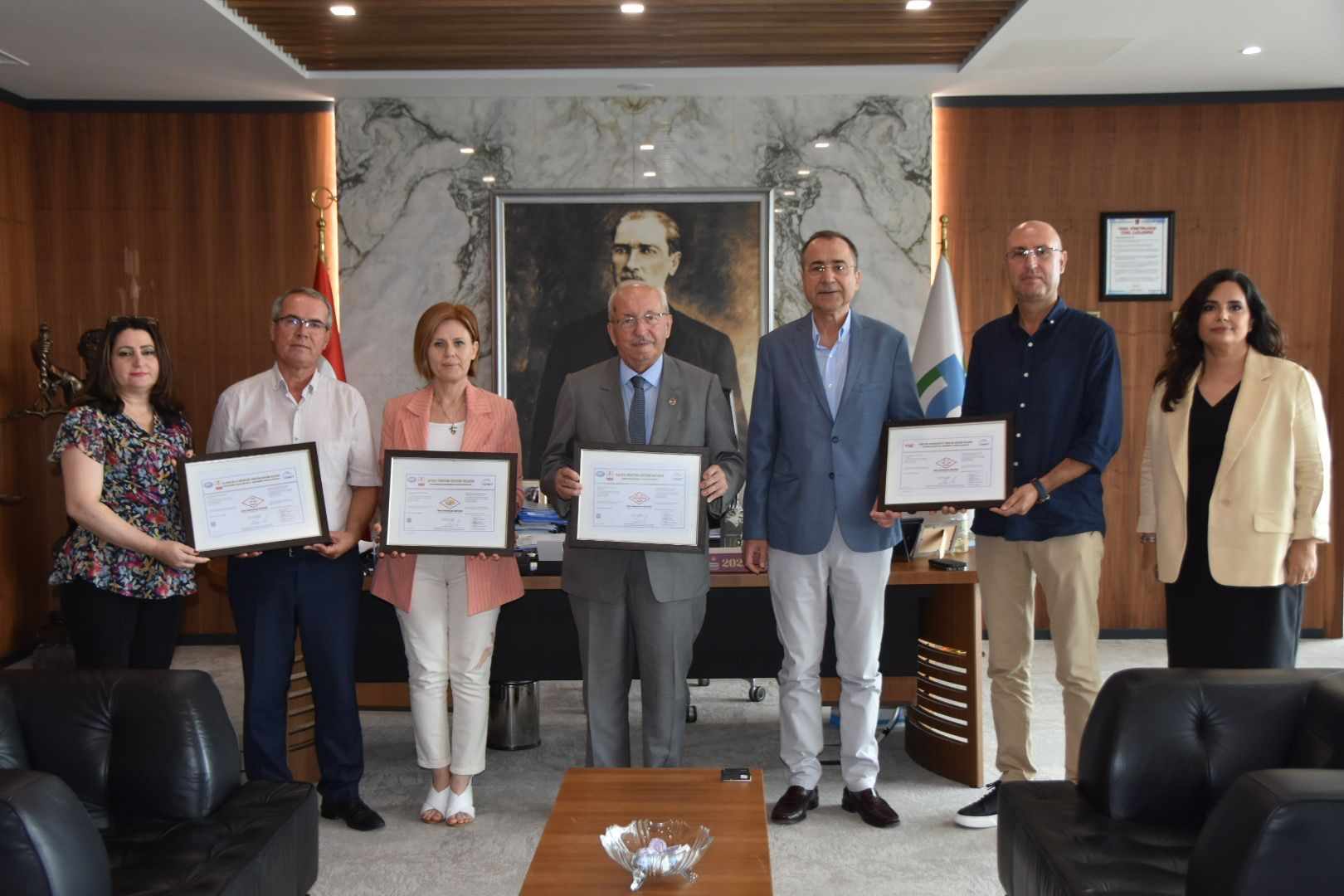 TSE’DEN BÜYÜKŞEHİR BELEDİYESİ’NE DÖRT SİSTEM BELGESİ