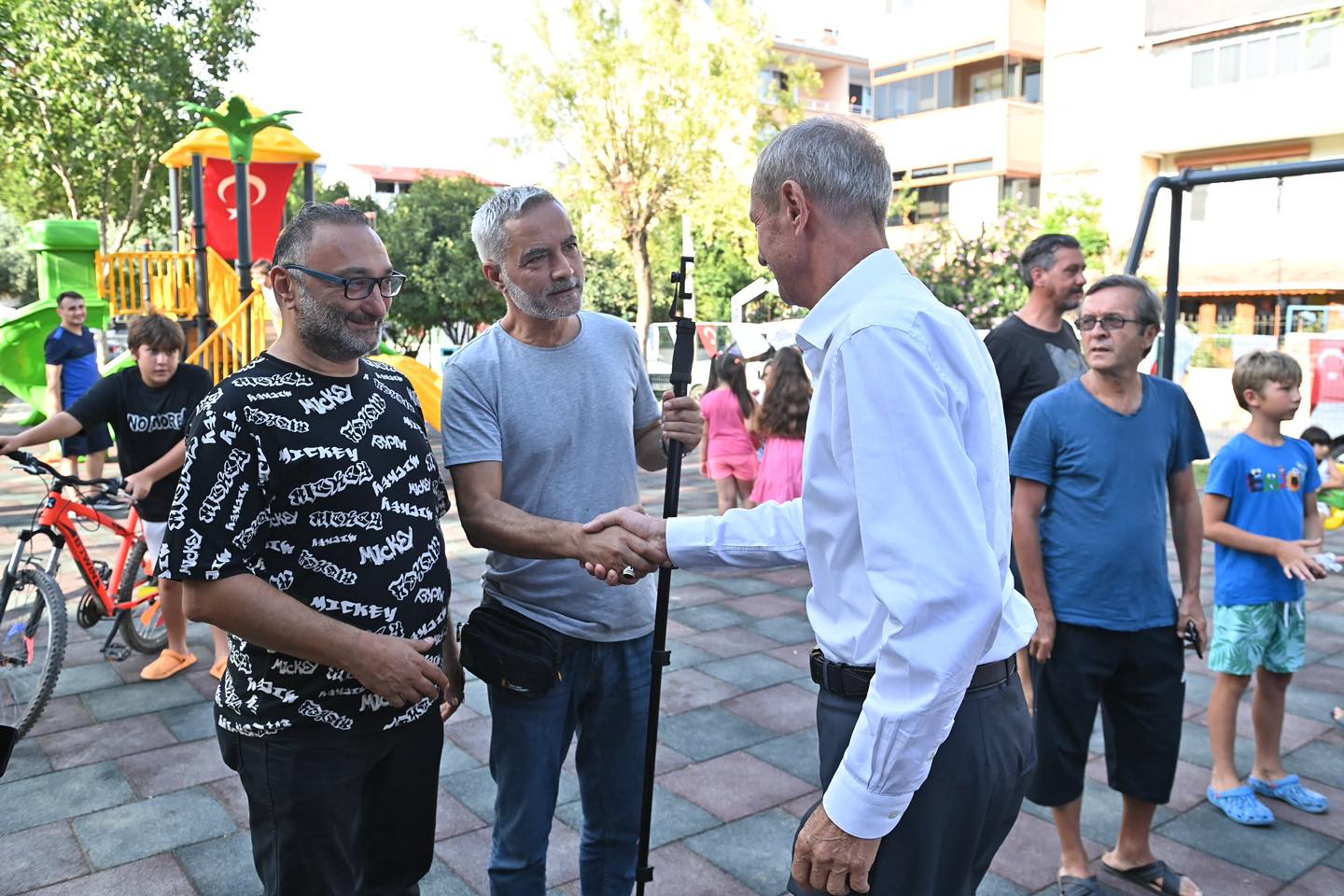 Kumbağ Parkı törenle açıldı