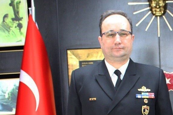 TUĞAMİRAL NESLİM ESKİ AKSAZ DENİZ ÜS KOMUTANI OLDU.