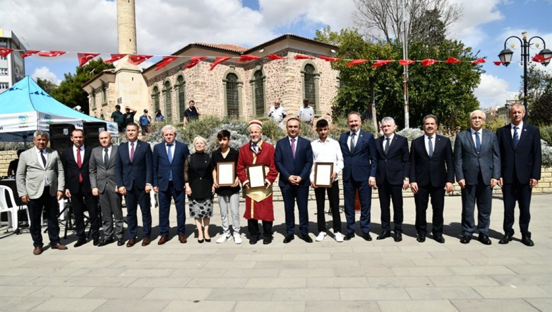 Vali Recep Soytürk Ahilik Haftası Dolayısı İle Düzenlenen Etkinliğe Katıldı