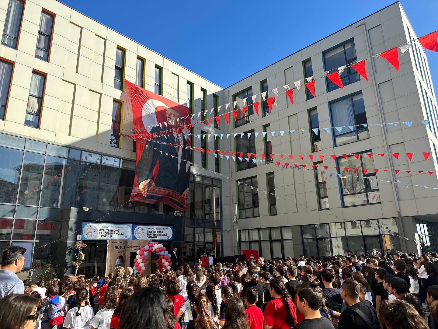 376811979_18233159095235626_6315342375787284386_n