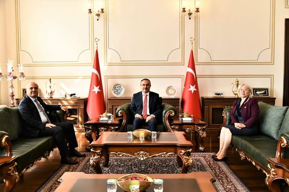 377684766_780600227405670_8381529907586830927_n