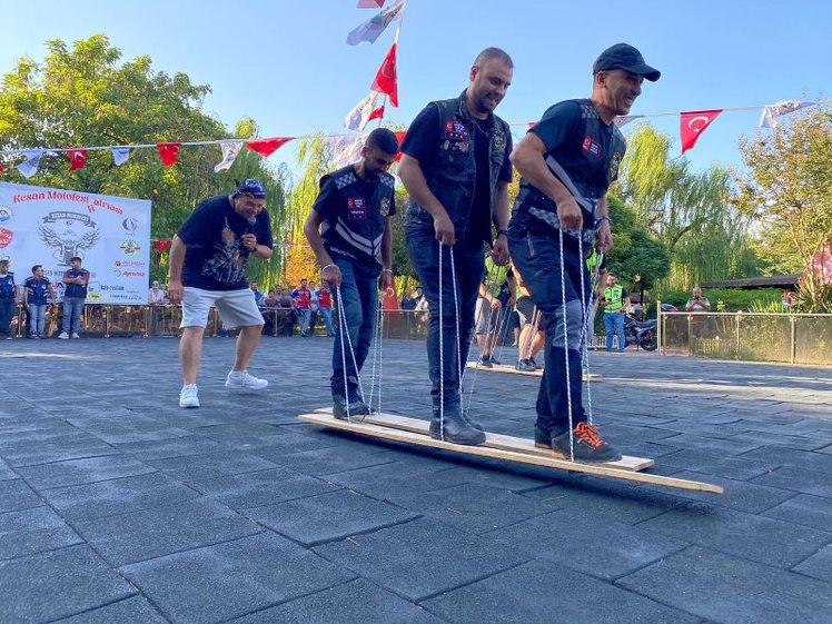 1.Keşan Motofest 17 Şubat günü öğleden sonra misafirlerin uğurlanması ile sona erdi.