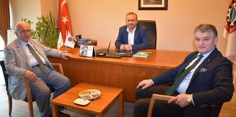 ŞIK AİLESİ ÇOK ŞIK BİR OFİS AÇILIŞI YAPTI