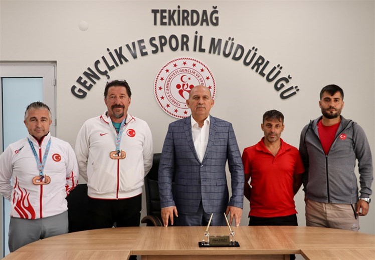 d9b73487-d8e8-4730-8ae5-29da3450ca6e$930×520