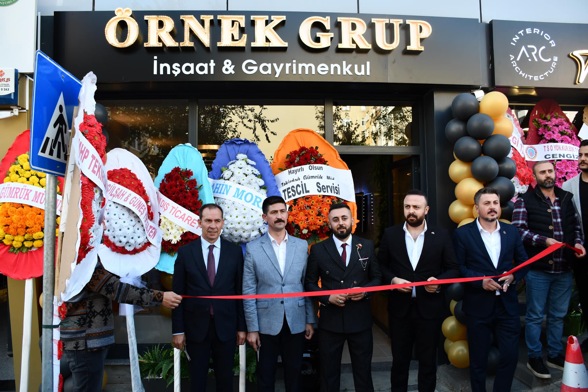 394271837_10161308732082080_8181098843570323548_n