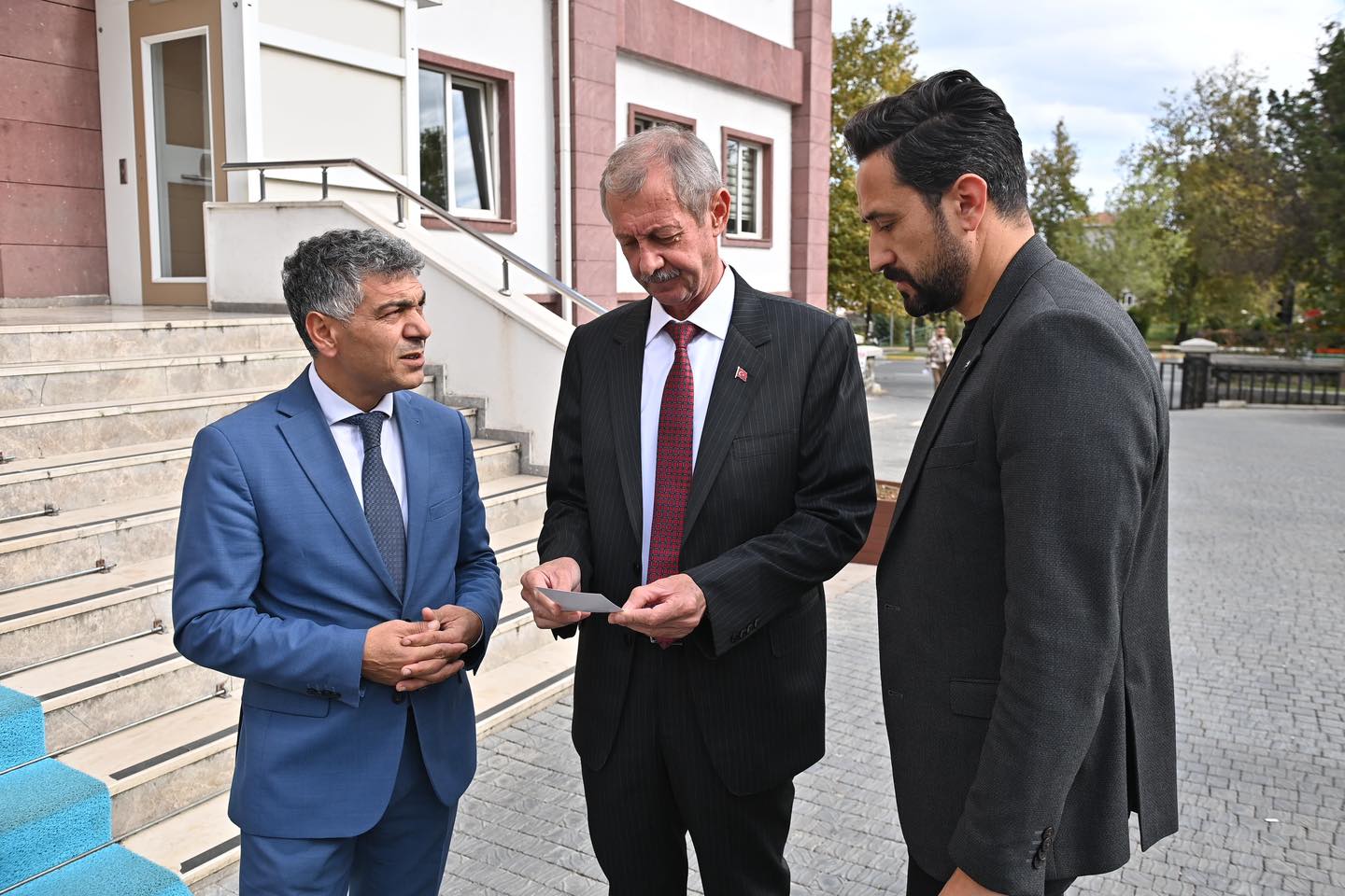 Süleymanpaşa Belediyesinden öğrencilere kırtasiye desteği
