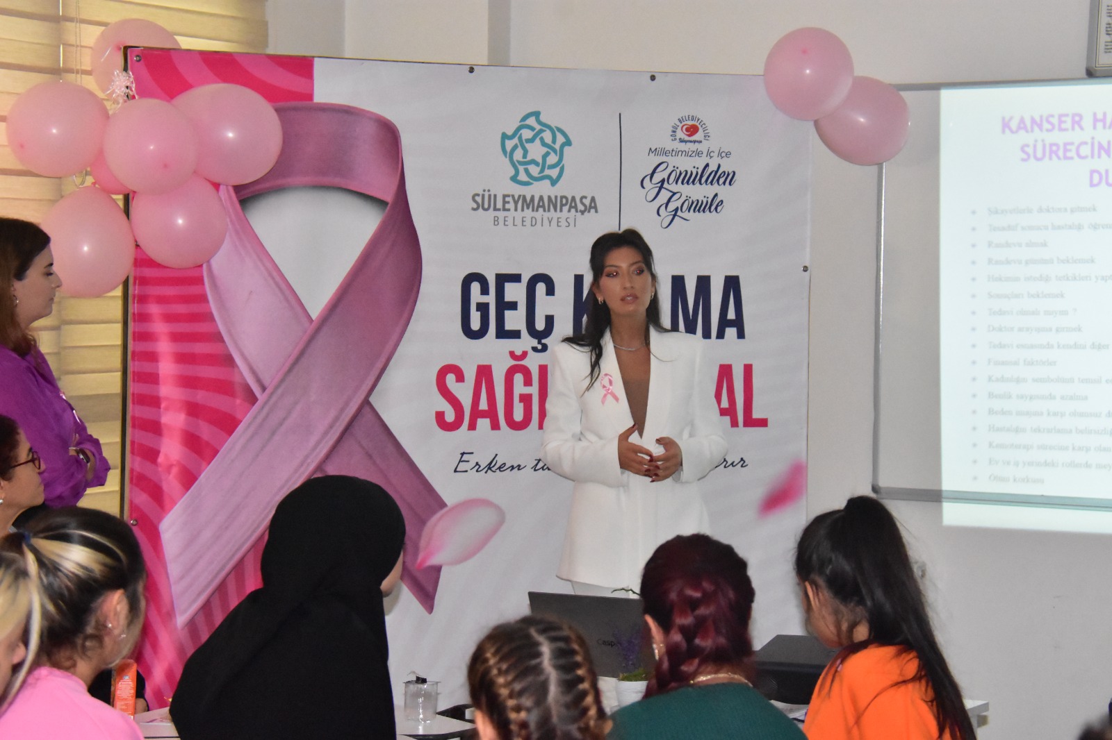 Süleymanpaşa Belediyesinden kadınlara yönelik bilgilendirme semineri
