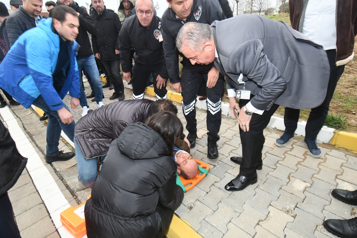 Başkan Uzunlar Öğretmenler Günü etkinliklerine katıldı