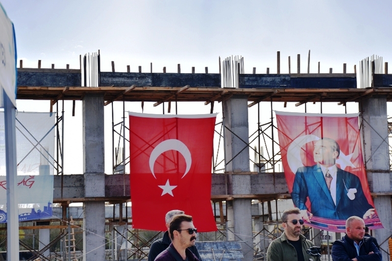 ÇUKURYURT MAHALLESİNDE BÜYÜK HİZMET