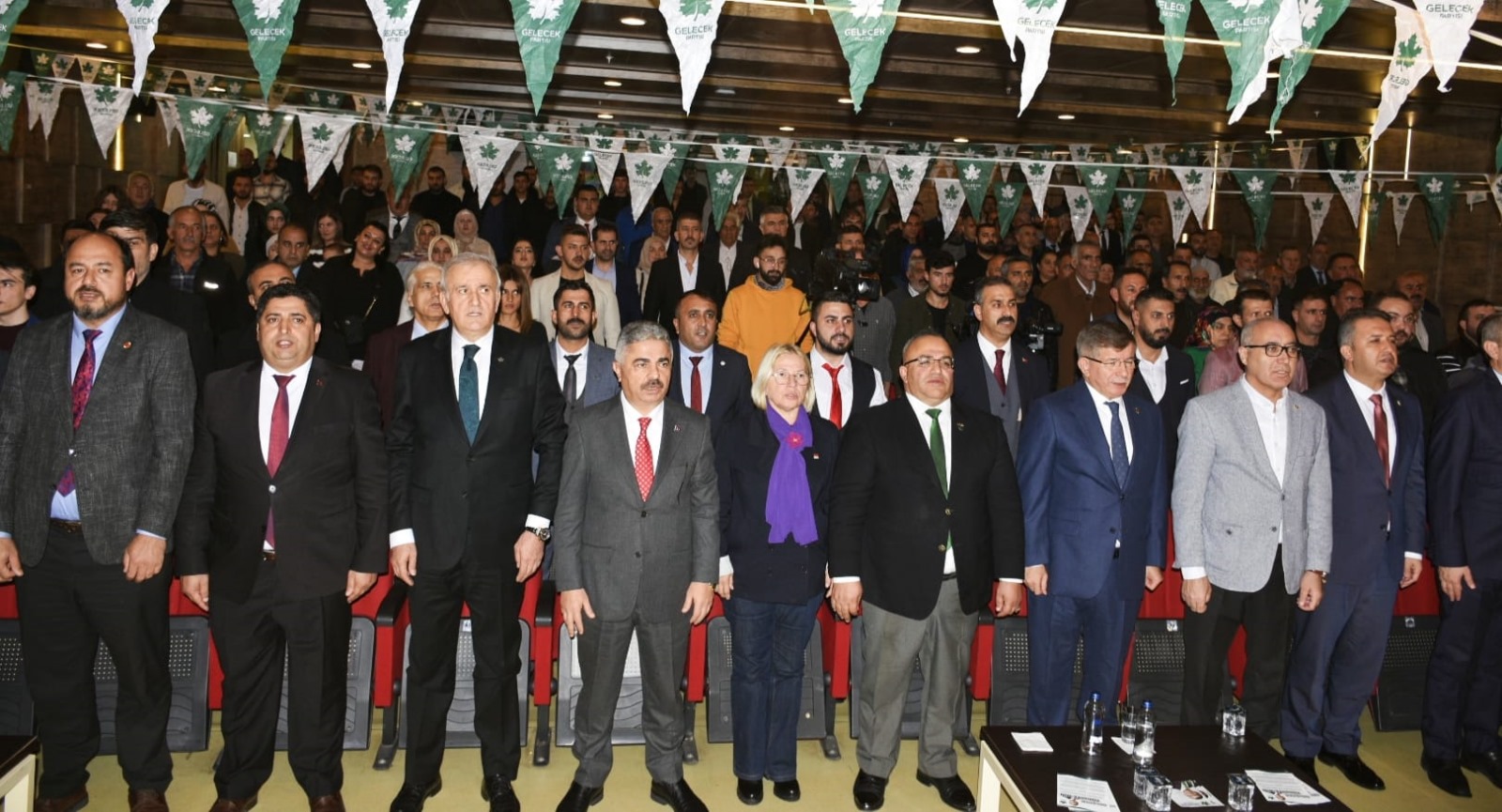 Davutoğlu Tekirdağ da Kongreye katıldı