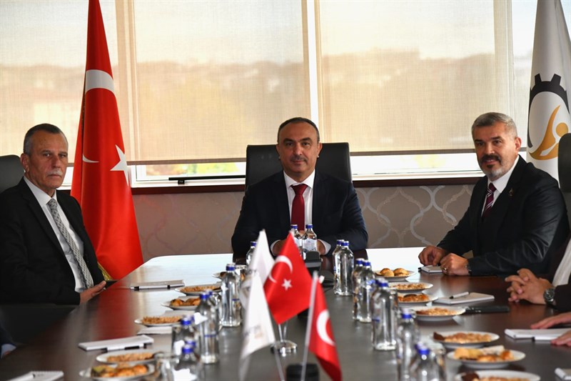 Vali Soytürk Çerkezköy Ticaret ve Sanayi Odasını Ziyaret Etti